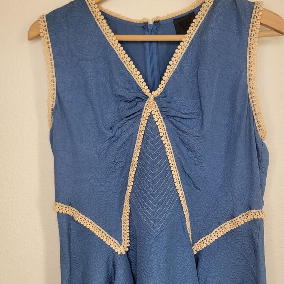Anna Sui Blue 100% Silk Fit And Flare Tunic Tank Top Crochet Lining Size Small - Picture 4 of 16